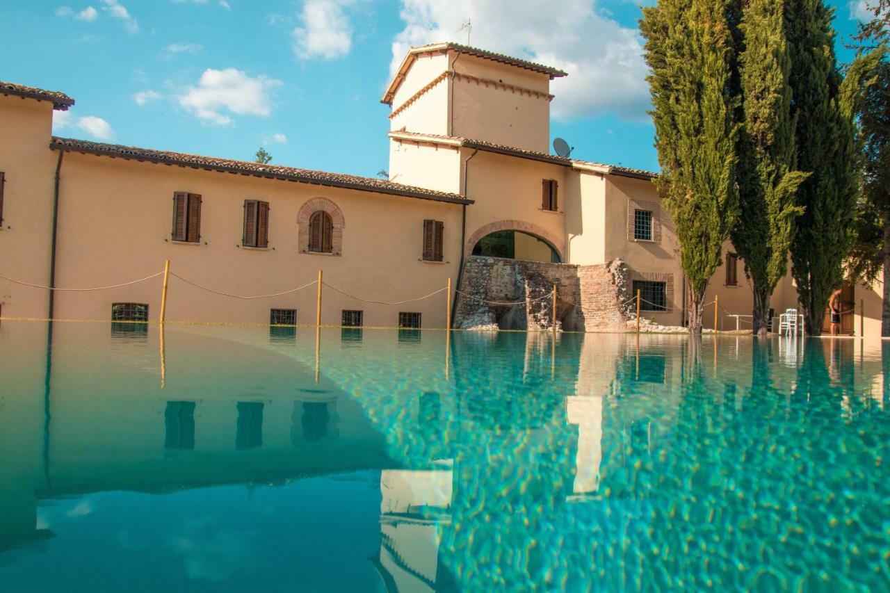 Villa Borgo Delle Mole à Spolète Extérieur photo
